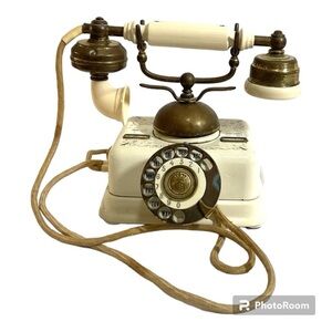 Vintage French Phone from the 70’s